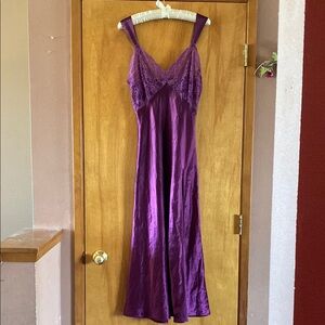 Rare Victoria’s Secret Gold Label Purple Lace Nightgown